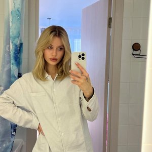Голая Лина Косова
