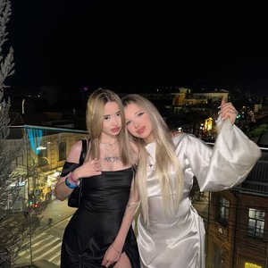 Голая Лейла Майерс