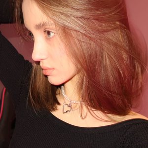 Голая Ангелина Клевцова