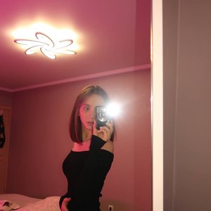 Голая Ангелина Клевцова