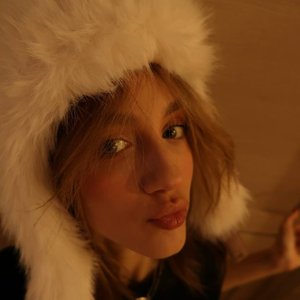 Голая Ангелина Клевцова