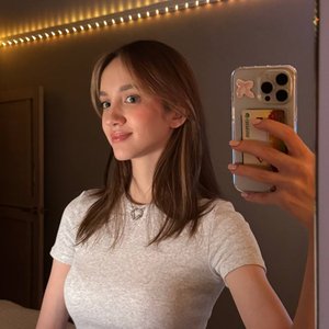 Голая Ангелина Клевцова