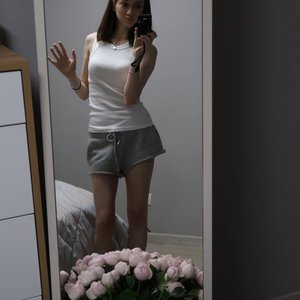 Голая Ангелина Клевцова