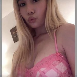 Голая Lil Tay