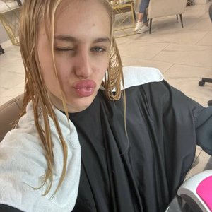 Голая Арина Савастру