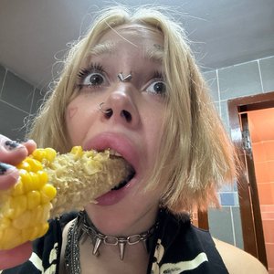 Голая Лапа Хапа