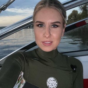 Голая Любовь Соболь