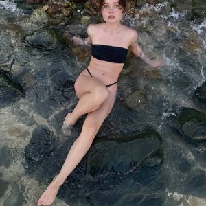 Голая Аня Енина